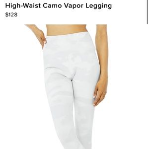 Alo Yoga High-Waist Camo Vapor Legging